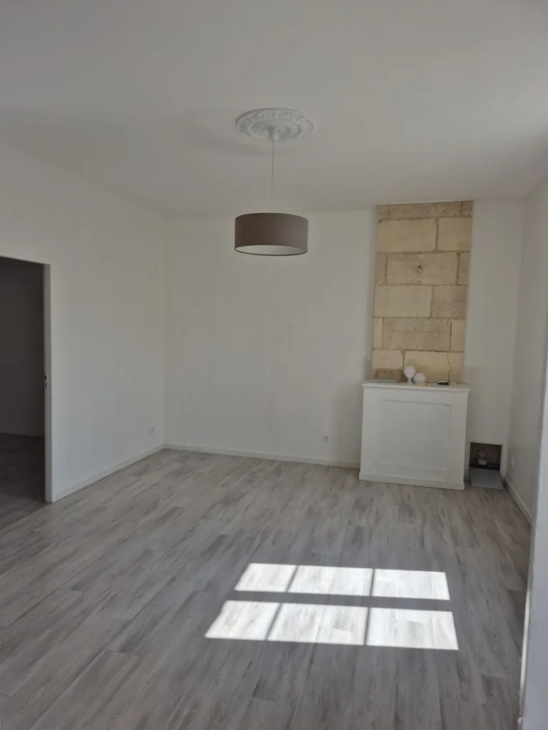 2-toaline maja asukohas Libourne