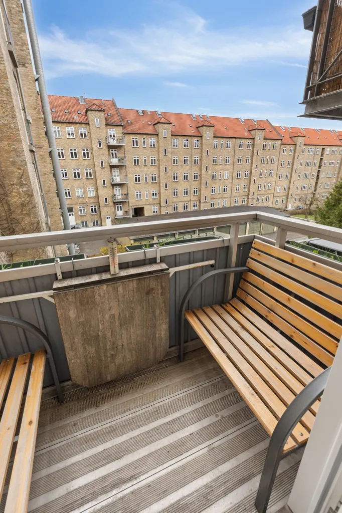 Balcon - Elevator Penthouse with Two Balconies in Valby