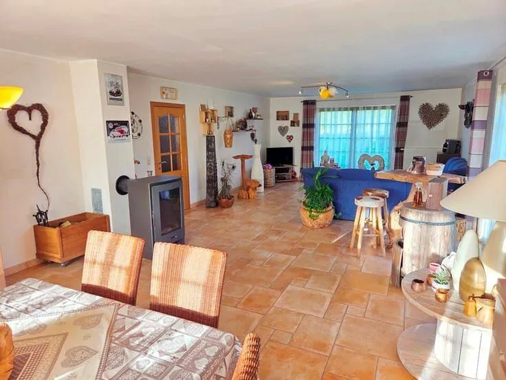 Maison 4 chambres à Jamoigne
