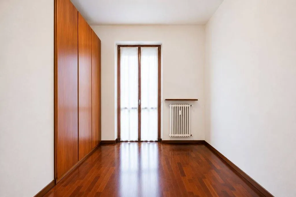 Pièces - Luxury Apartment with Triple Exposure in Milan