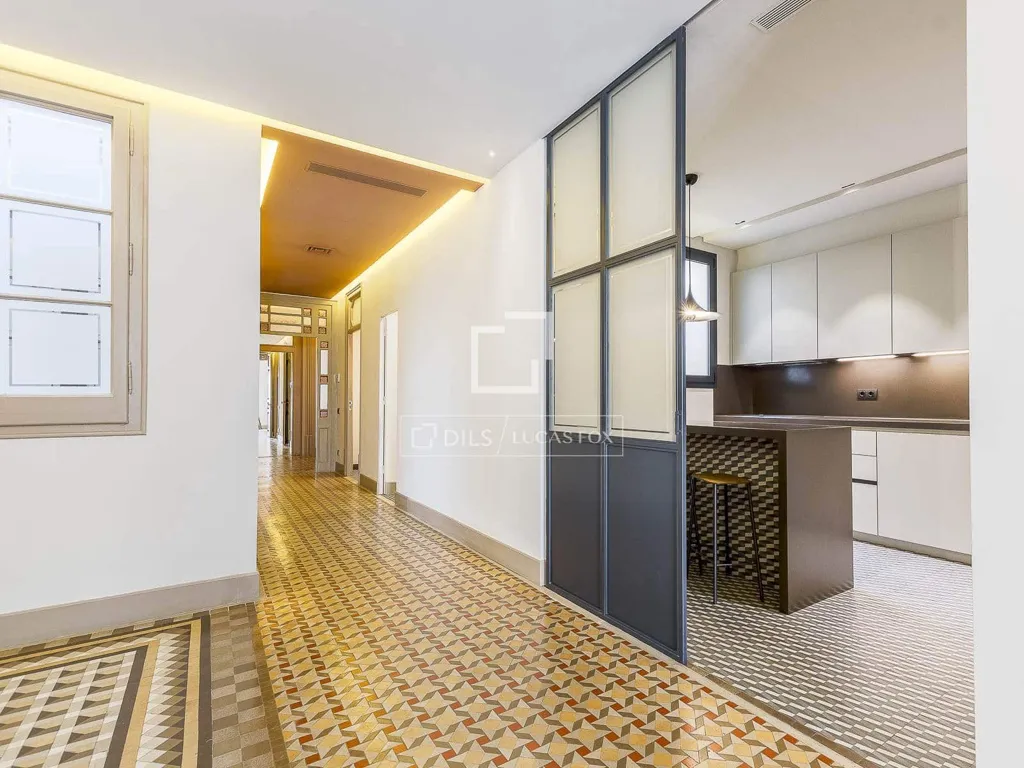 hallway_entrance