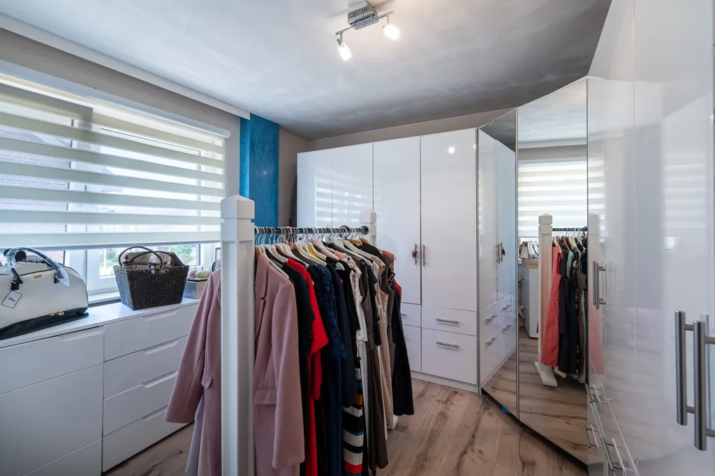 closet_dressing