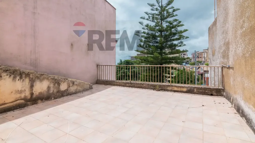 Terrasse - Independent House with Terrace in Licodia Eubea
