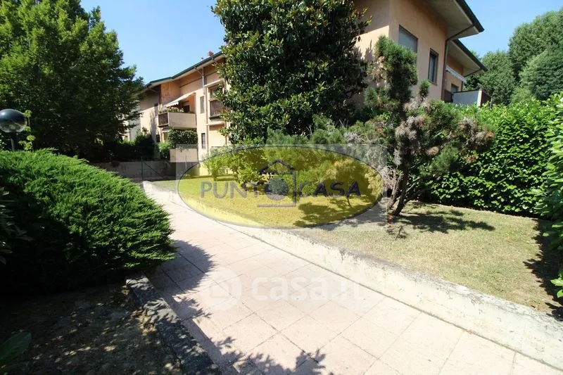 Giardino - Trilocale with Terrace in Borghetto Lodigiano