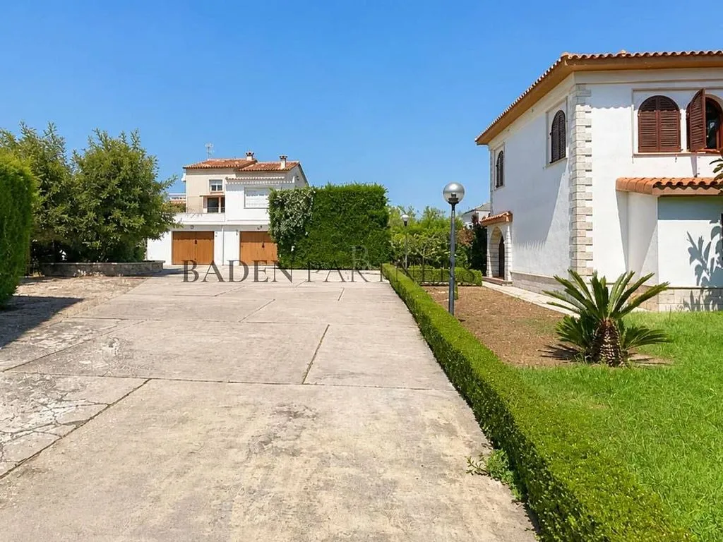 Välivaade - Villa with Pool and Garden in Vinaròs