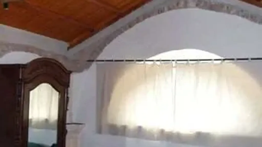 Chambres - Historic Villa with Private Garden in Leca D'Albenga