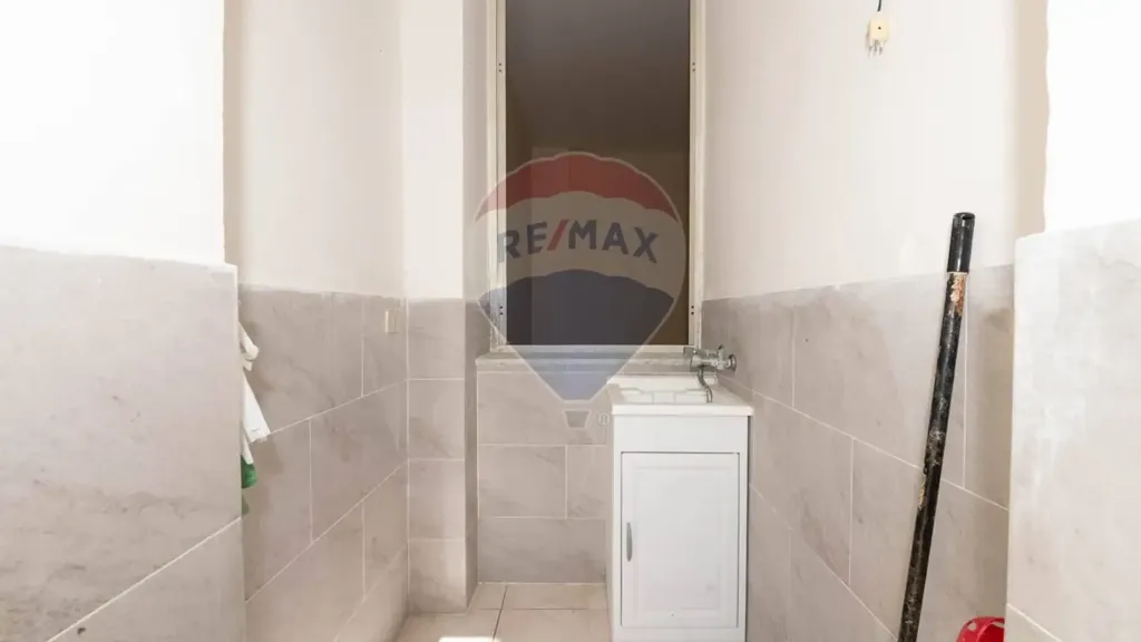 Vannitoad - Ground Floor Apartment with Private Courtyard in Augusta