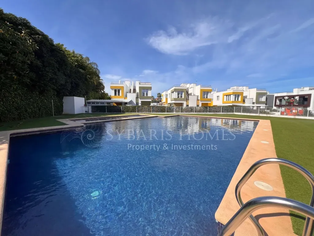Piscine - Detached Villa with Pool in Montgo, Denia