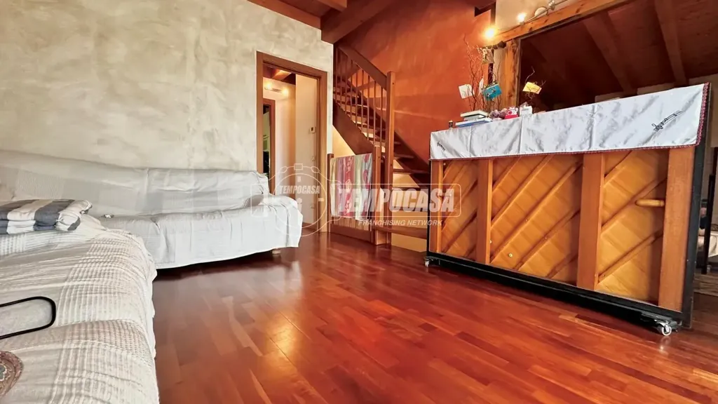 Séjour - Bright Bilocale with Pool in Lonato del Garda