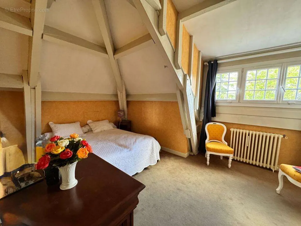 Chambres - Maison de Charme avec Grand Jardin à Saint-Émilion