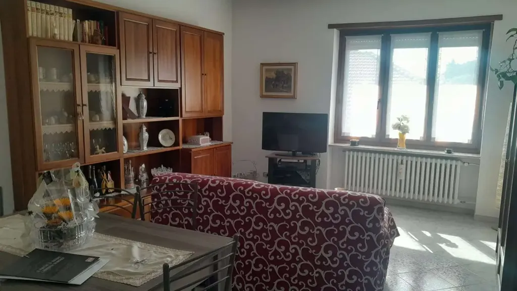 Elutuba - Quadrilocale with Private Garden in Cambiano