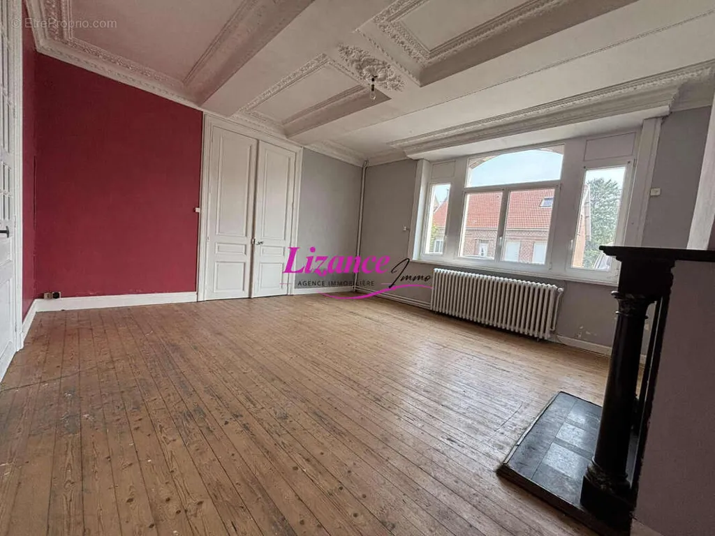 Elutuba - Spacious House with Garden in Gouzeaucourt