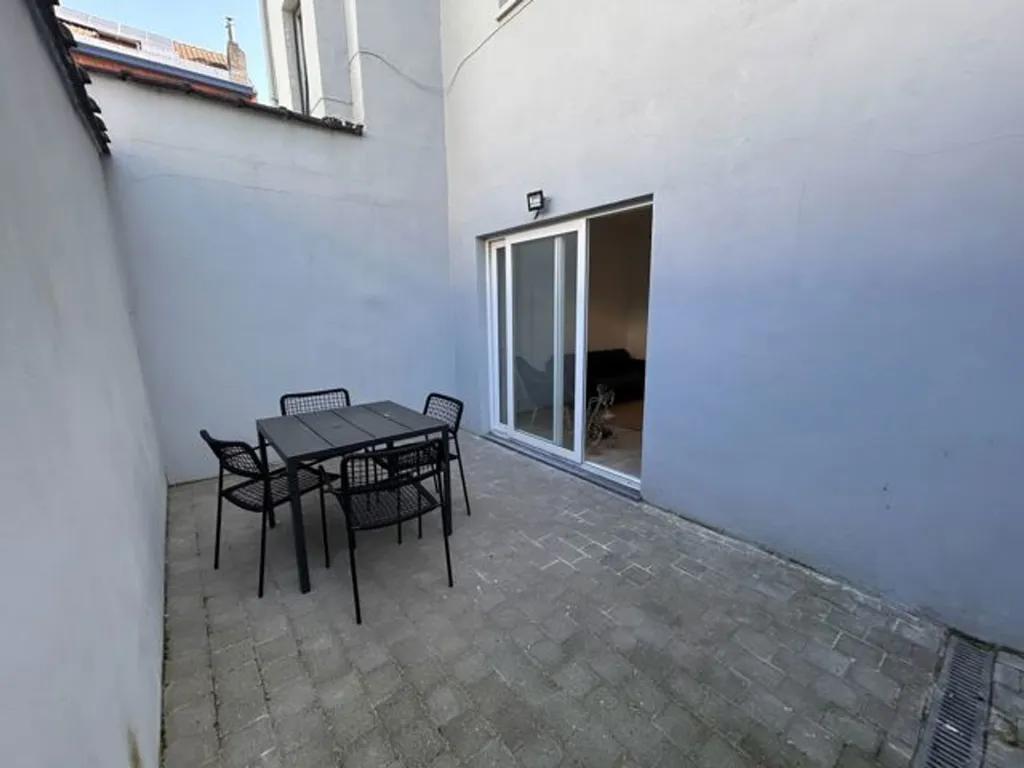 Aed - Furnished Studio with Terrace in Auderghem