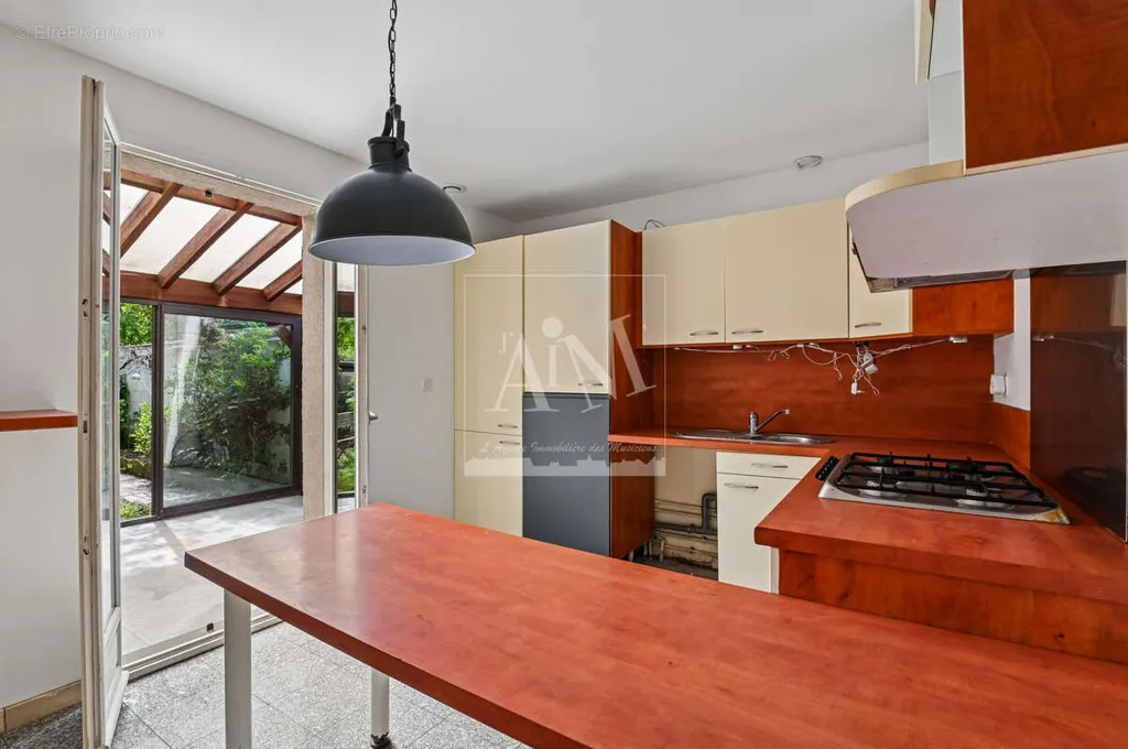 Maison 8 pièces à Nanterre