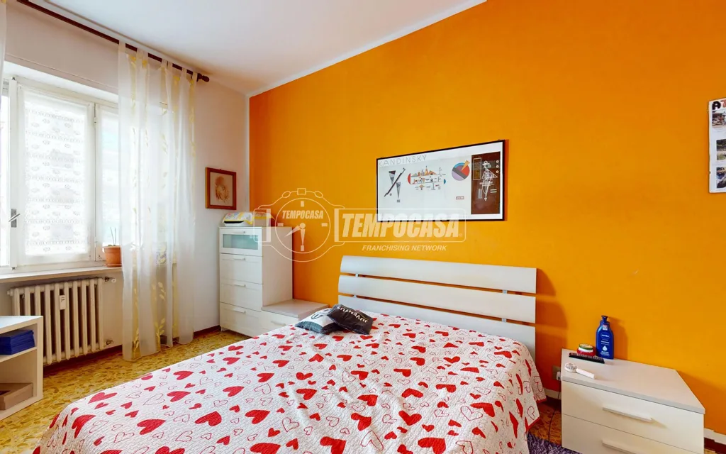 Chambres - Central Billet with Balcony in Collegno