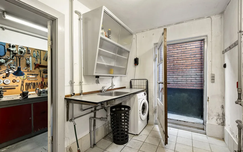 Utility Room - 1947 Villa with Garden in Køge