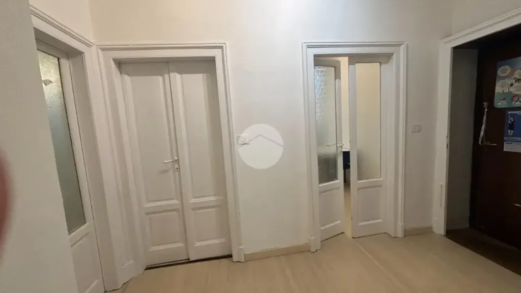 hallway_entrance
