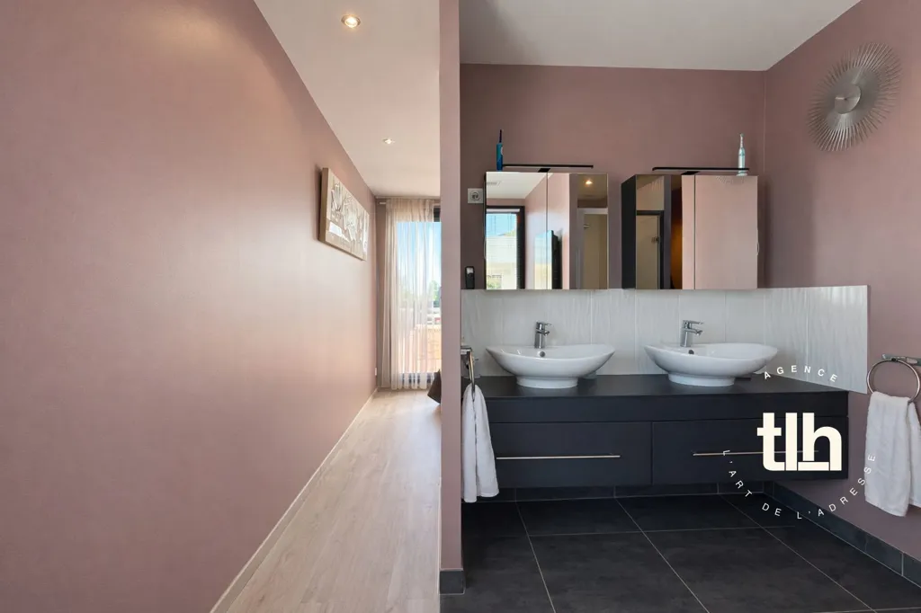 Vannitoad - Contemporary Villa with Pool near Montpellier