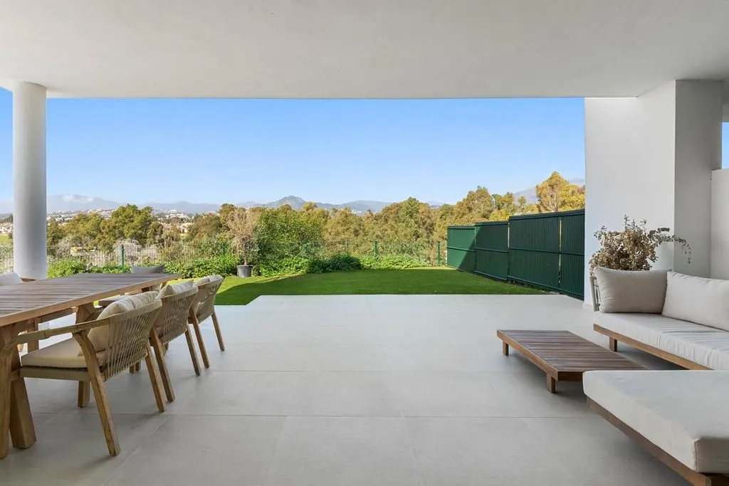Terrass - Luxury Villa with Pools in San Pedro de Alcántara