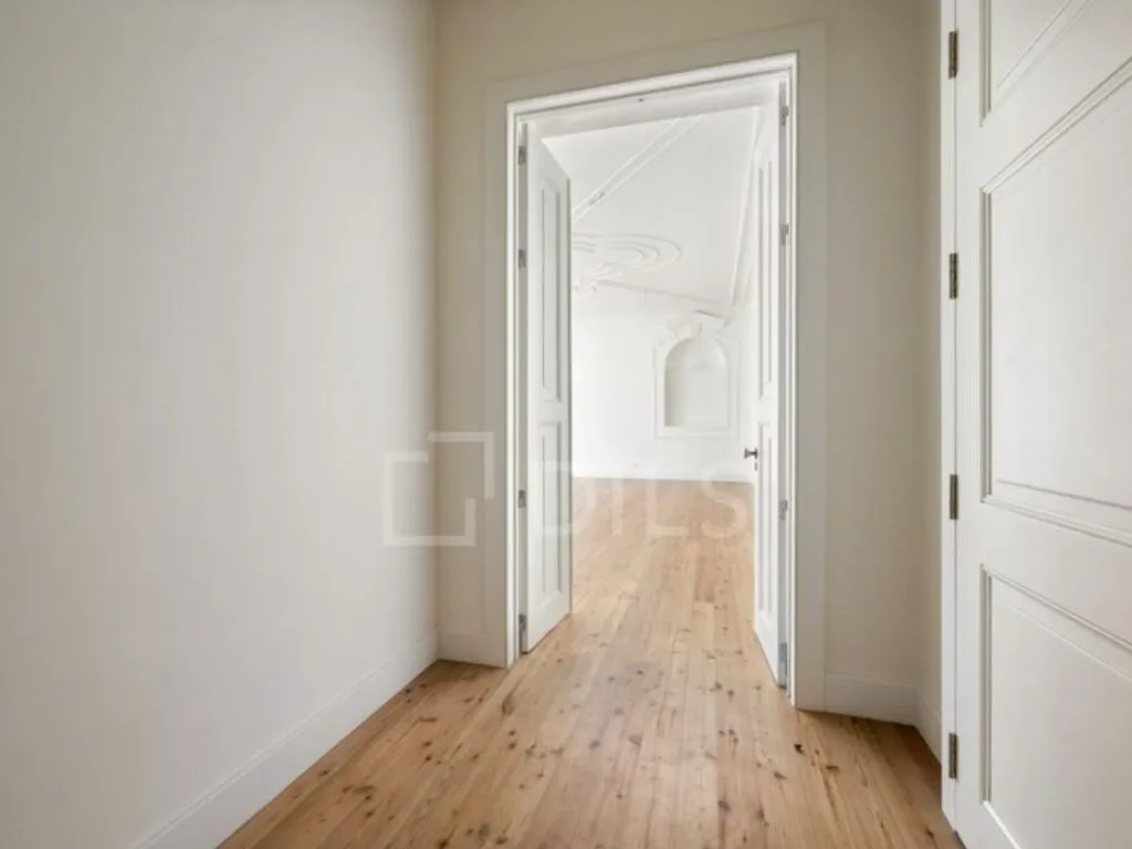 Hallway - Luxury Apartment in Palacio Schindler, Lisbon