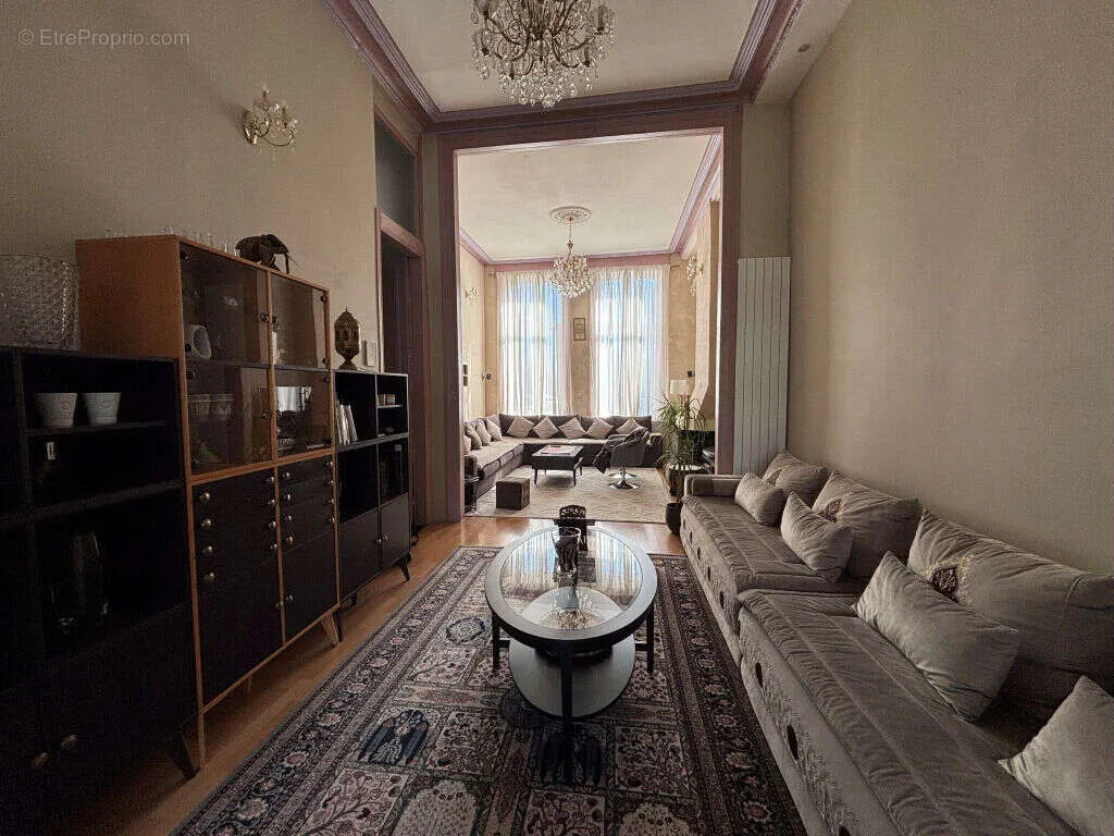 Elutuba - Semi-Bourgeoisie House with Garden in Tourcoing Centre