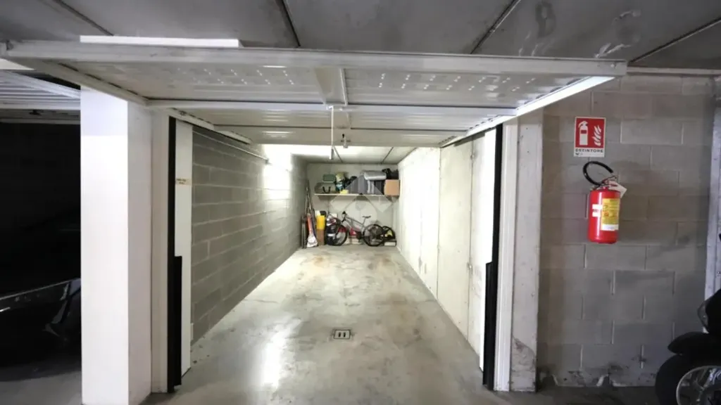 garage