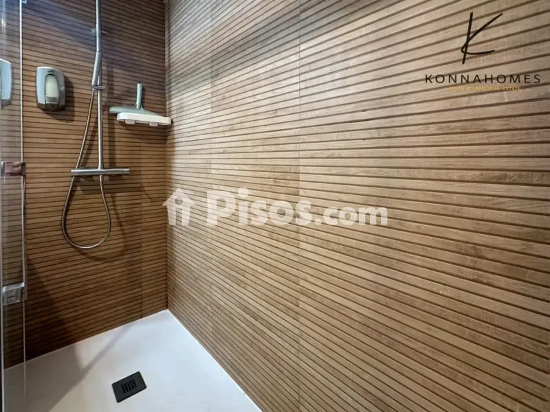 Bagni - Renovated Apartment with Terrace in Benidorm Centre