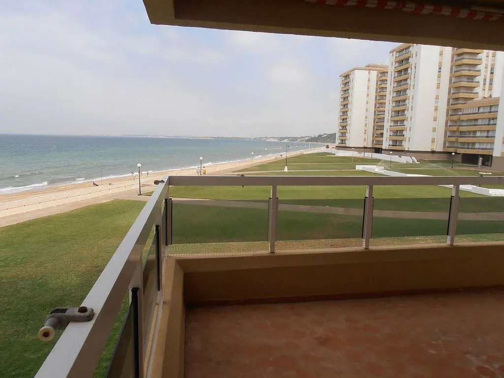 Balcony - Chalet with Pool and Terrace in La Costilla