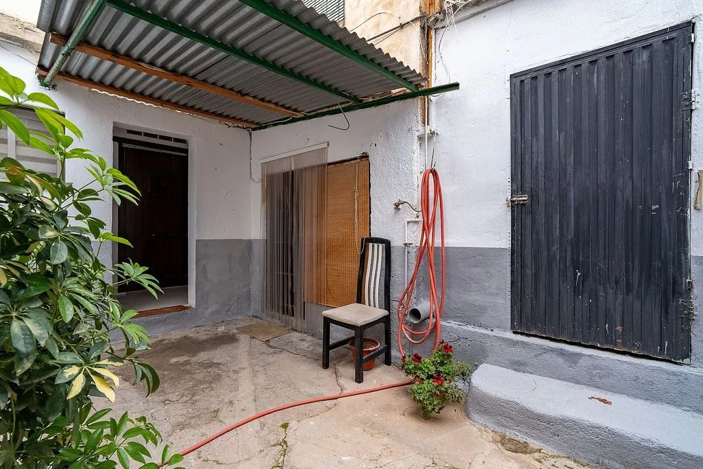 Aed - Semi-detached House with Terrace in Órgiva