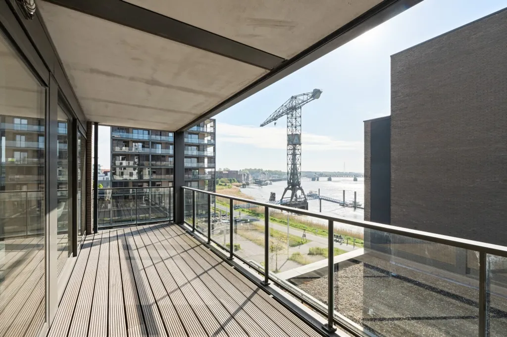 Rõdu - Apartment with Scheldt View in Temse