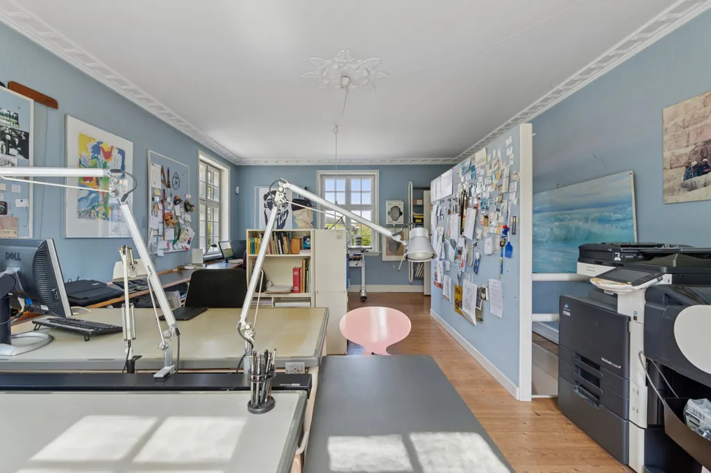 Kabinet - 1927 Villa with Exceptional Light in Klostergade