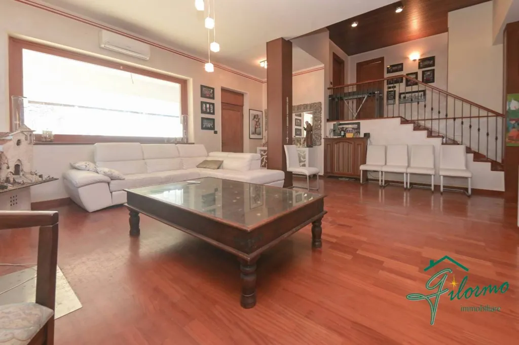 Séjour - Rustic Villa with Terraces in Pino Torinese