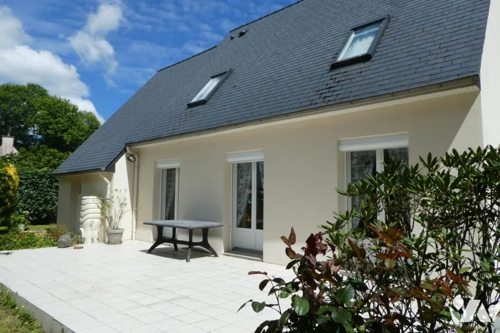 Esterno - House with West-Facing Terrace near Morlaix