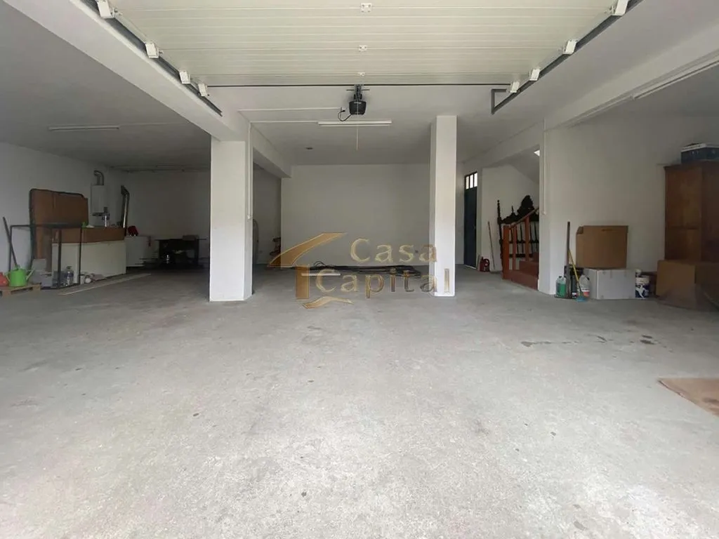 Garaaž - Luxury House with City Views in Vila Real