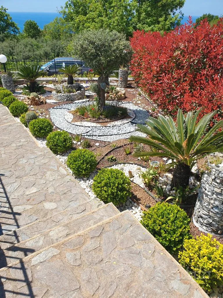 Giardino - New Terraced House with Garden in Foresta