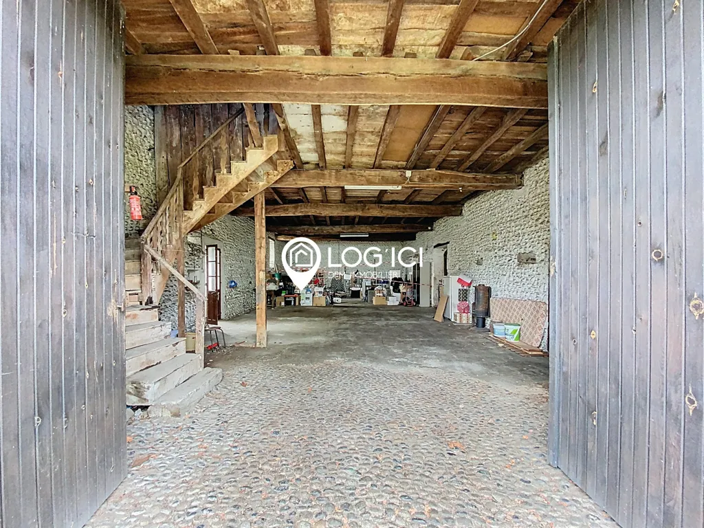 Garage - Grange à Aménager en Maison T4/T5 à Billère