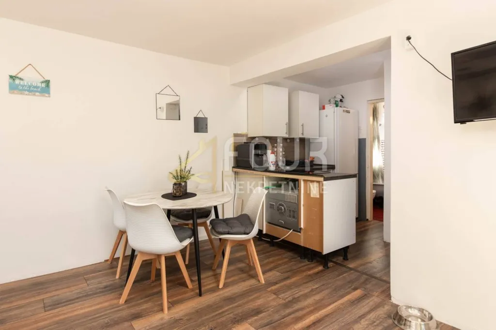 Salle à manger - Self-Contained House with Sea View in Crikvenica