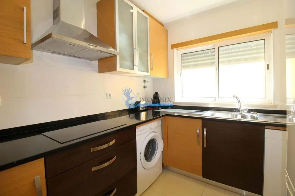 Köök - Luxury Townhouse with Sea Views in Patroves