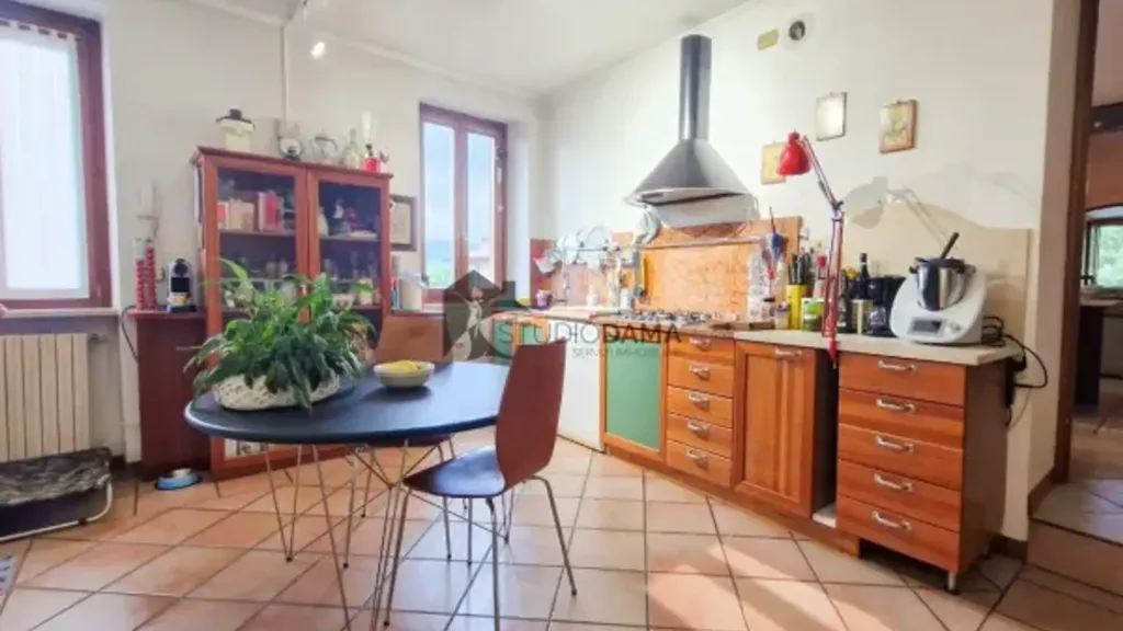 Cuisine - Divisible Apartment with Private Garden in Bedizzole