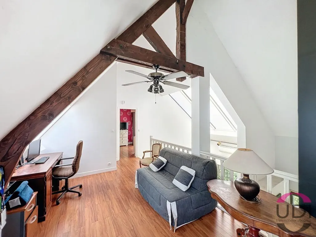 Toad - Charming House with Balcony in Essonne