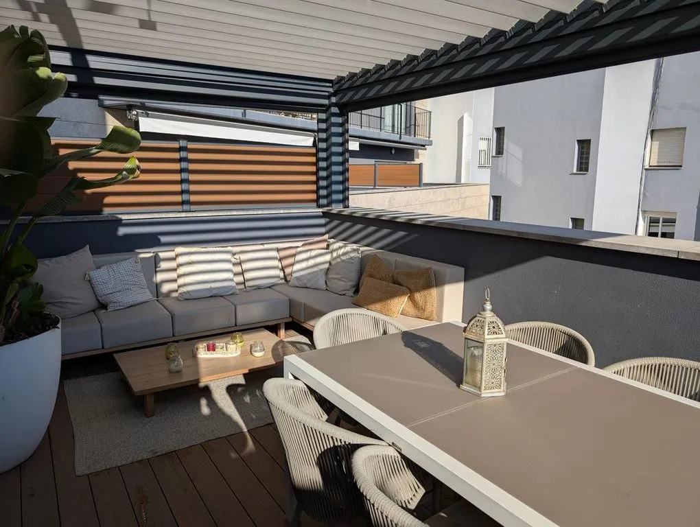 Terrasse - Duplex Flat with Jacuzzi Terrace in Badalona