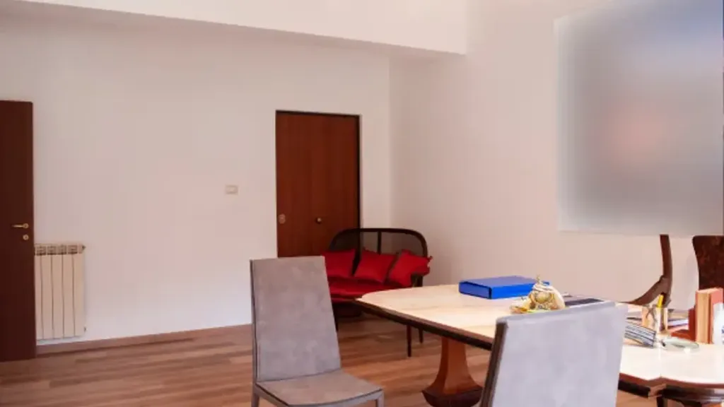 Dining Room - Modernised Apartment with Balcony in Messina