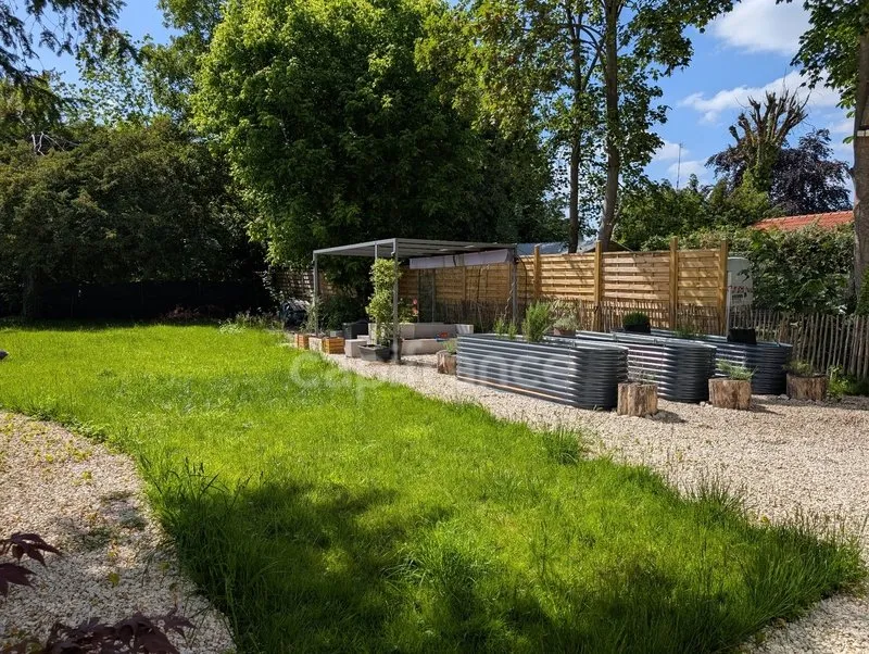 Jardin - Appartement de Caractère avec Jardin en Centre-Ville de Corbeil-Essonnes