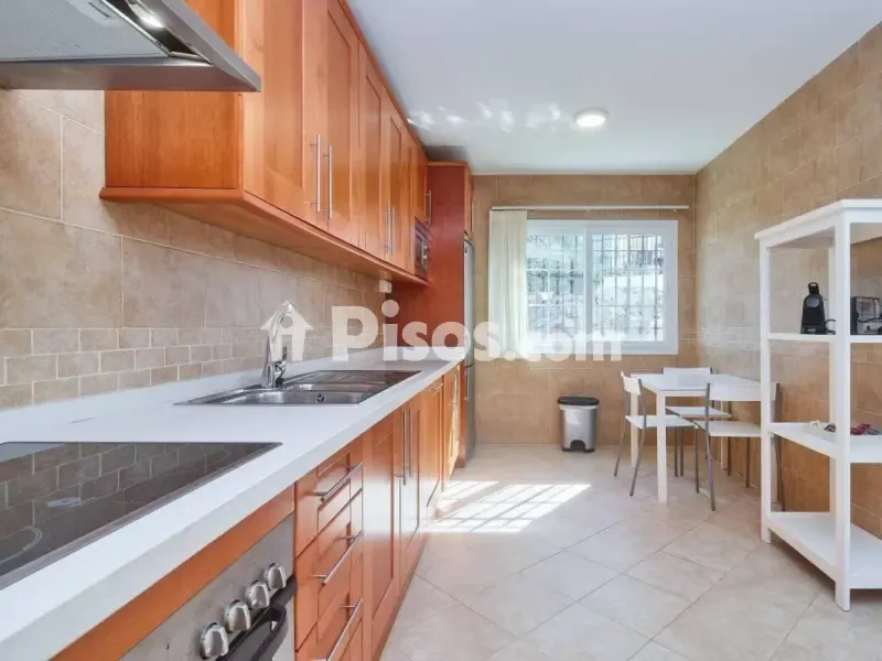 Kitchen - Semi-Detached House with Golf View in Lauro Golf