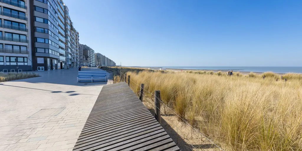 Välivaade - Apartment with Seafront Access in Middelkerke