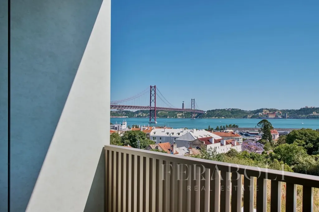 Balcone - Luxury Townhouse with River View in Alcantara