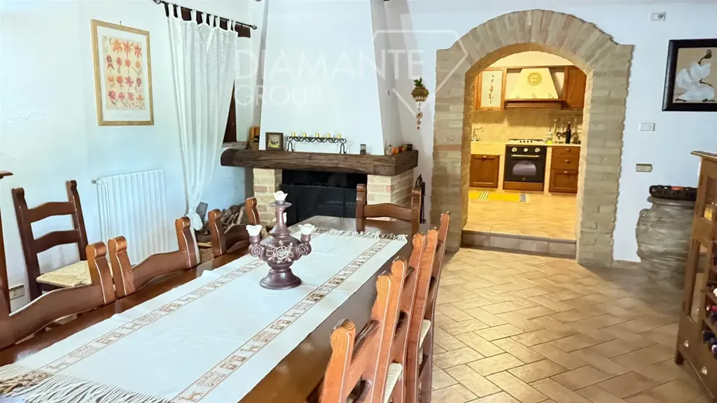 Söögituba - Rustic Farmhouse with Vineyard in Montefalco