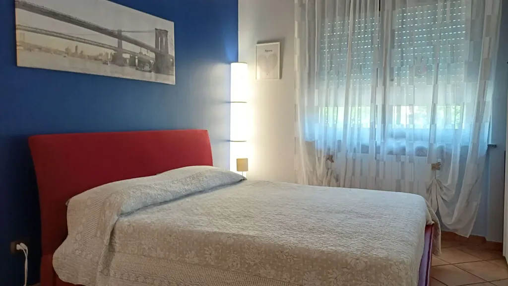Chambres - Ground Floor Apartment with Private Garden in Cirie'