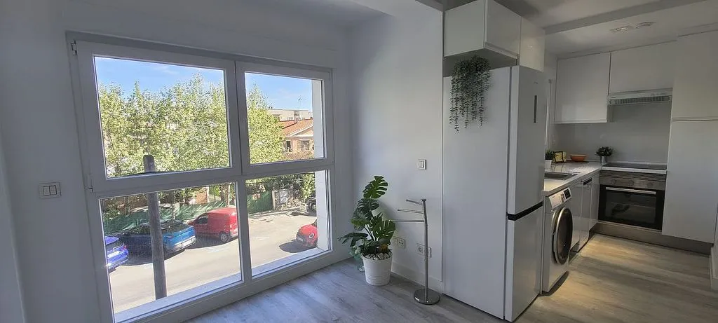Kitchen - Studio with Air Conditioning in Majadahonda Centre