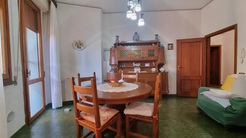 Söögituba - Apartment with Terrace near Empoli Stadium